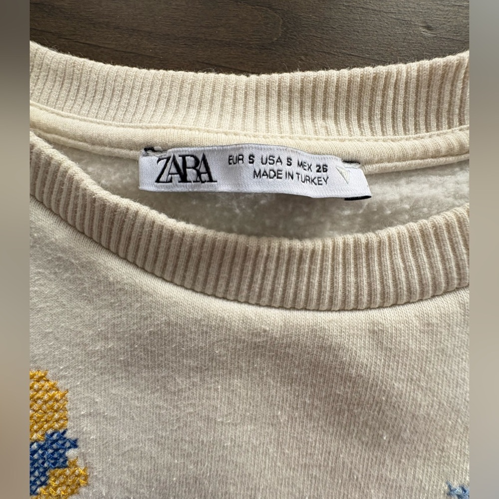 Zara cross stitch embroidery pullover - Picture 7 of 9